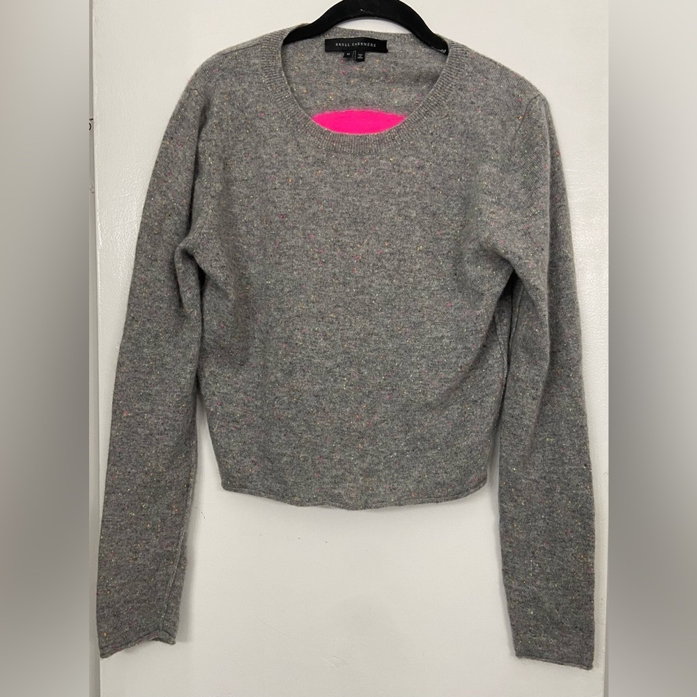 Skull Cashmere Gray Sweater with Pink Skull - Picture 3 of 7